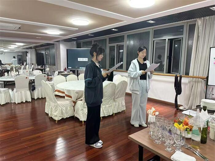 酒店服务项目实训 (1).jpg