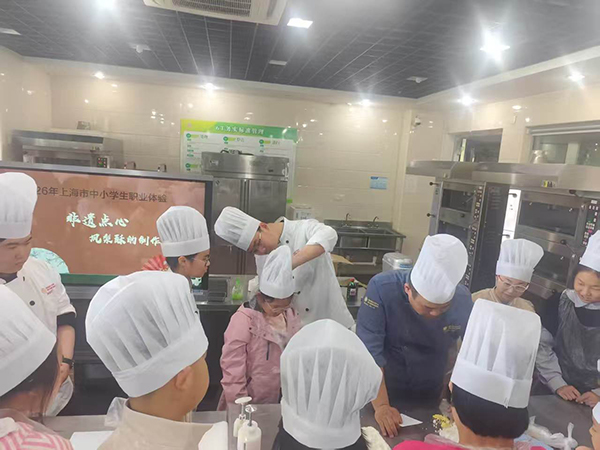 8 凤梨酥制作(2).jpg 8 凤梨酥制作(2).jpg